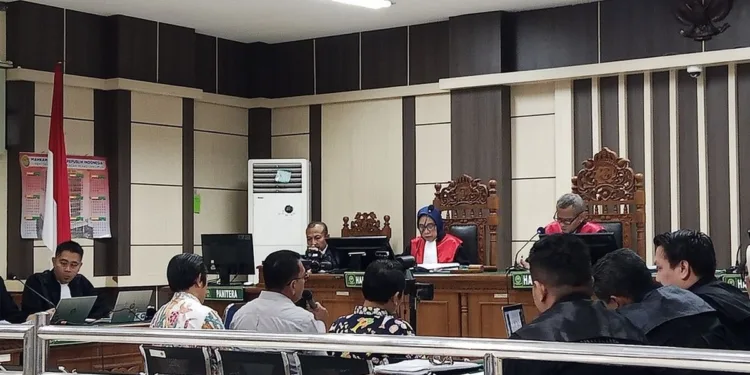 Sidang mbak ita