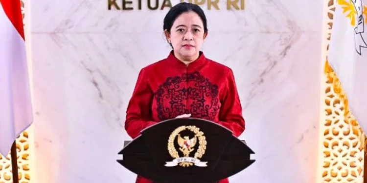 Puan maharani 000255